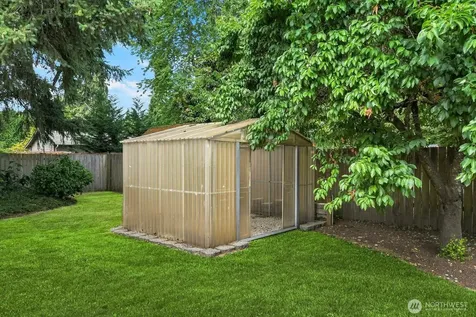 9778 NE 126th Place Kirkland WA 98034