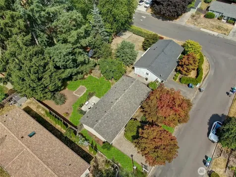 9778 NE 126th Place Kirkland WA 98034