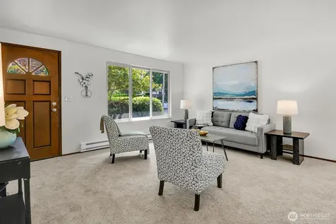 9778 NE 126th Place Kirkland WA 98034