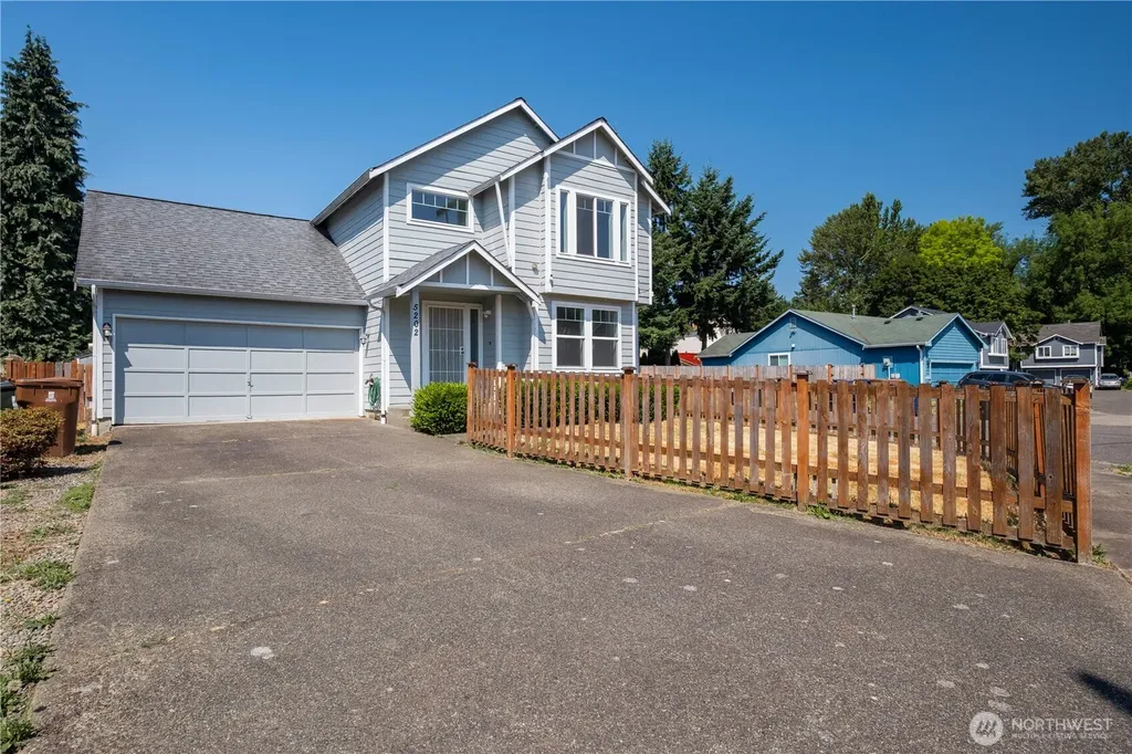 5202 E E Street Tacoma WA 98404
