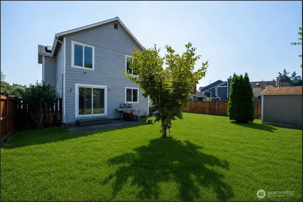 5202 E E Street Tacoma WA 98404