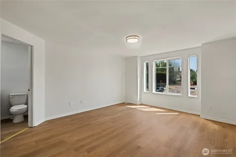 5202 E E Street Tacoma WA 98404