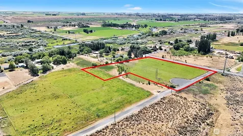 10310 NE Road 7 Moses Lake WA 98837