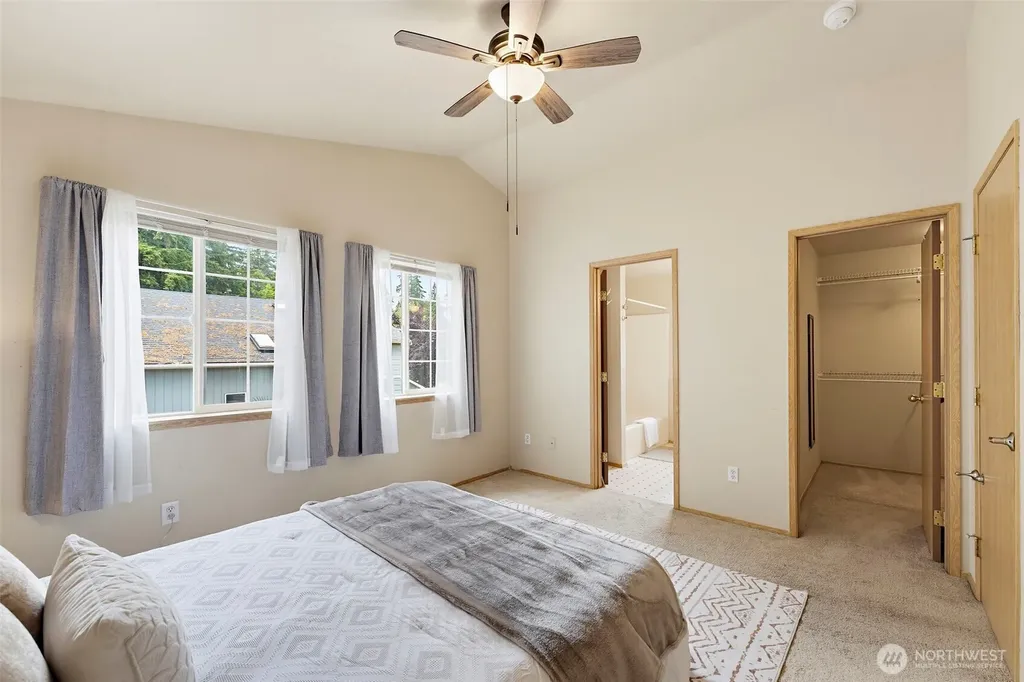 5626 29th Court SE Lacey WA 98503