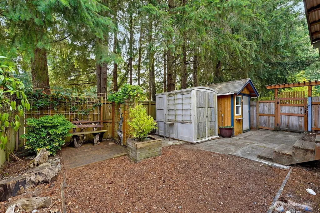 5626 29th Court SE Lacey WA 98503