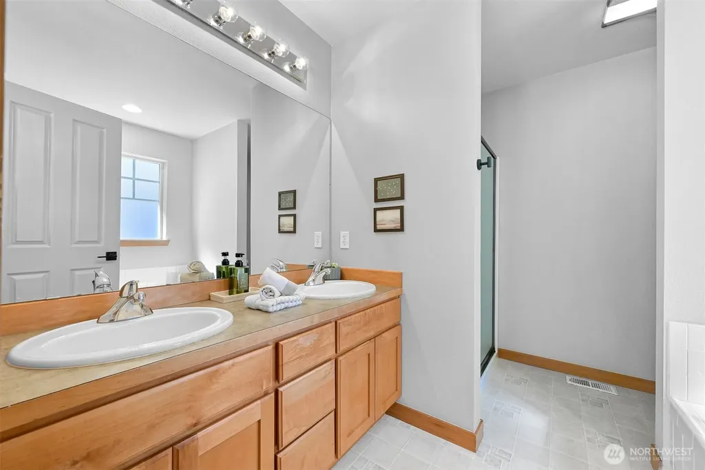 2175 Willow Street Lynden WA 98264