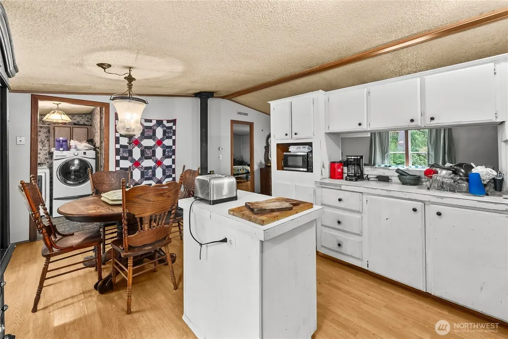 310 E Olde Lyme Road Shelton WA 98584