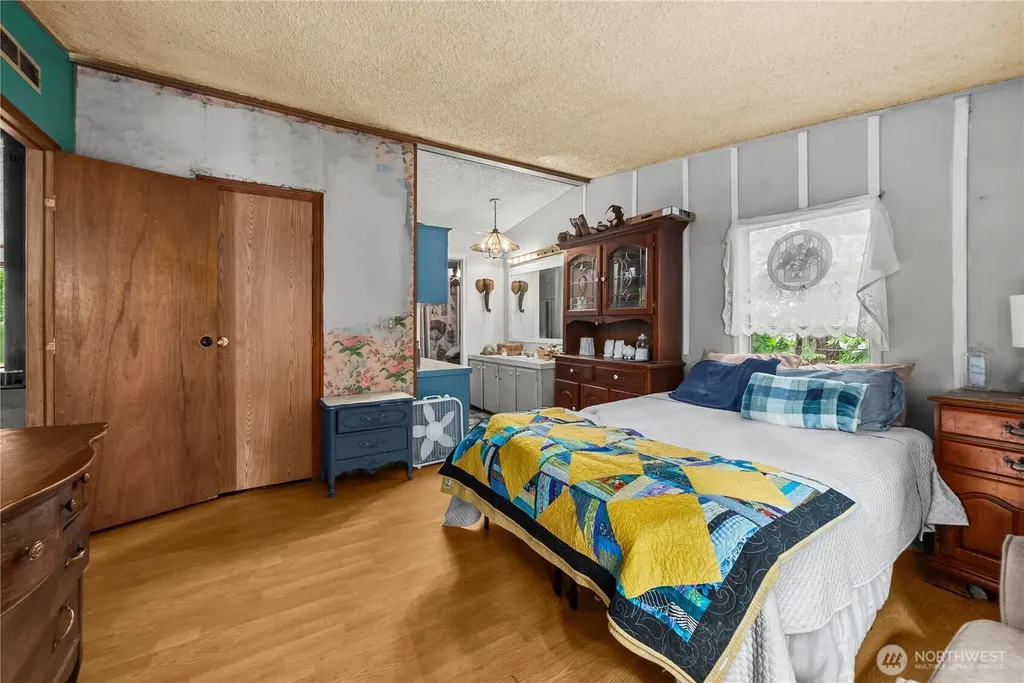 310 E Olde Lyme Road Shelton WA 98584
