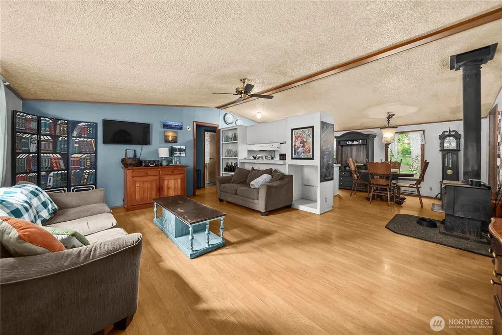 310 E Olde Lyme Road Shelton WA 98584