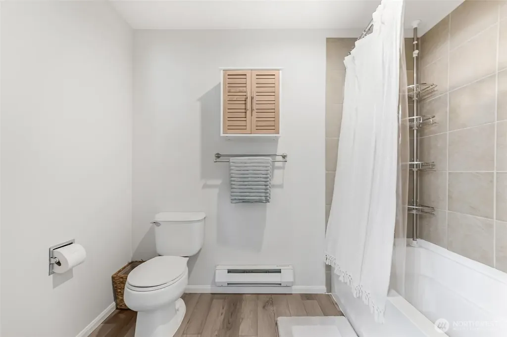 2970 SW Raymond Street Seattle WA 98126