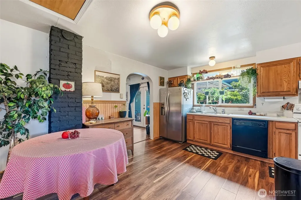 416 N Alcazar Avenue Arlington WA 98223