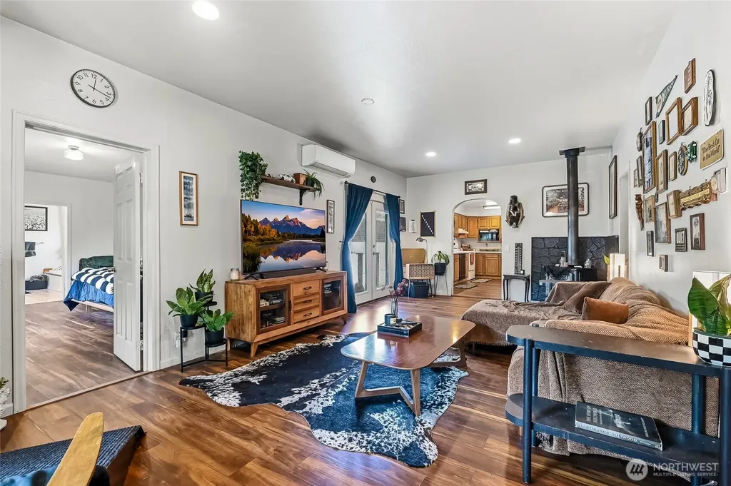 416 N Alcazar Avenue Arlington WA 98223