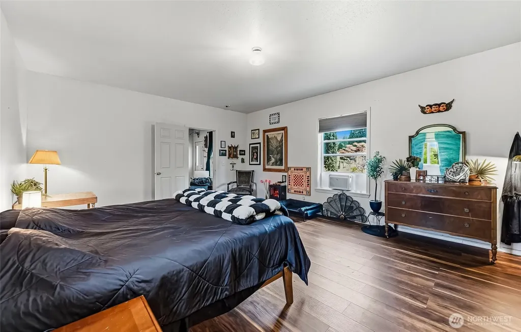 416 N Alcazar Avenue Arlington WA 98223