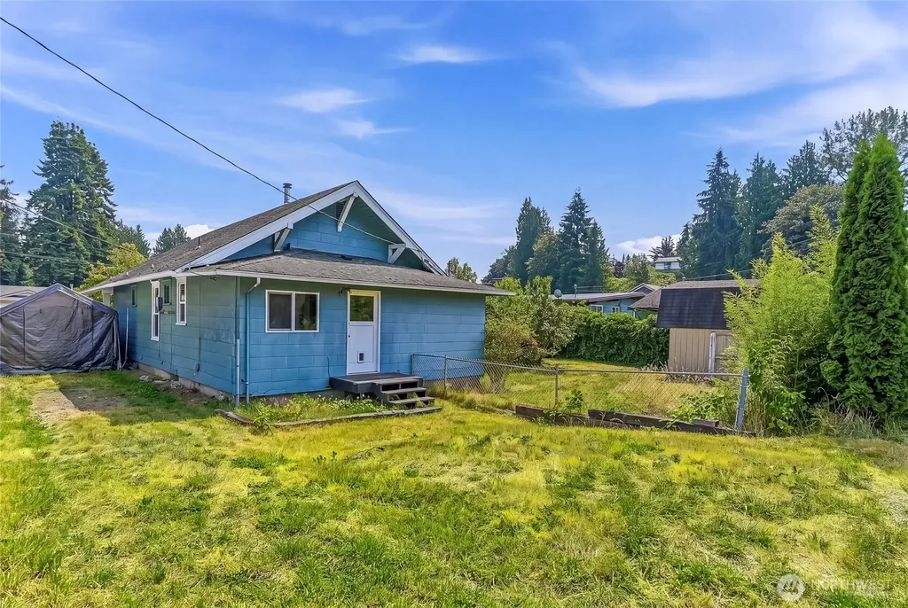 416 N Alcazar Avenue Arlington WA 98223