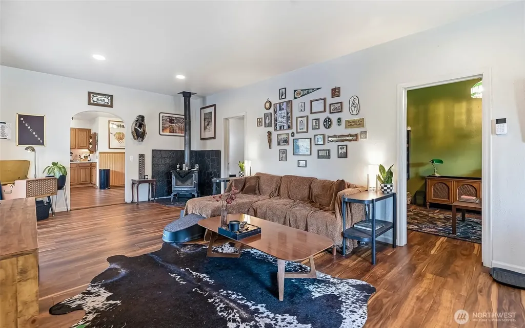 416 N Alcazar Avenue Arlington WA 98223