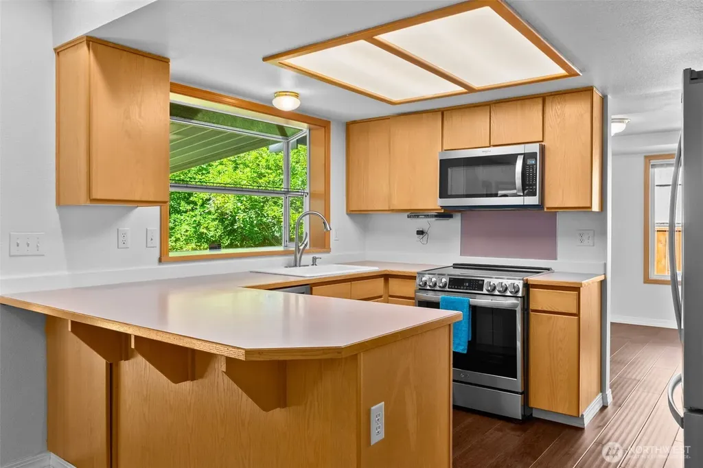 5447 Park Place Loop SE Lacey WA 98503