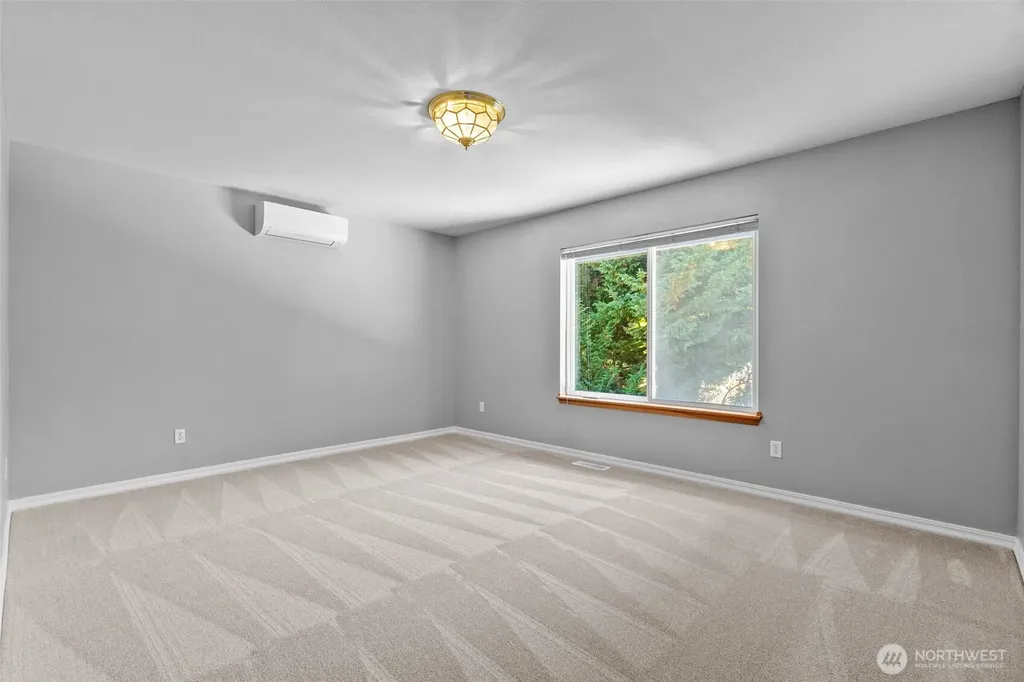 5447 Park Place Loop SE Lacey WA 98503