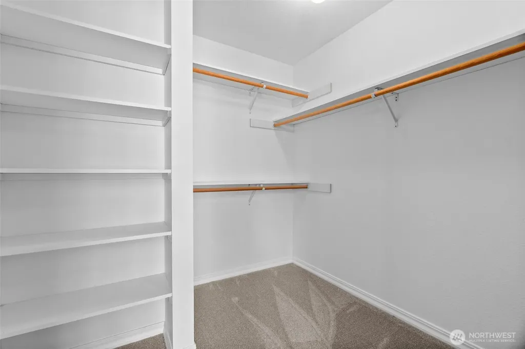 5447 Park Place Loop SE Lacey WA 98503