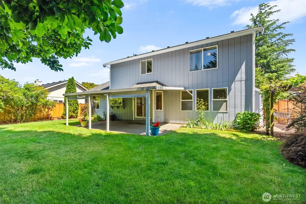 5447 Park Place Loop SE Lacey WA 98503