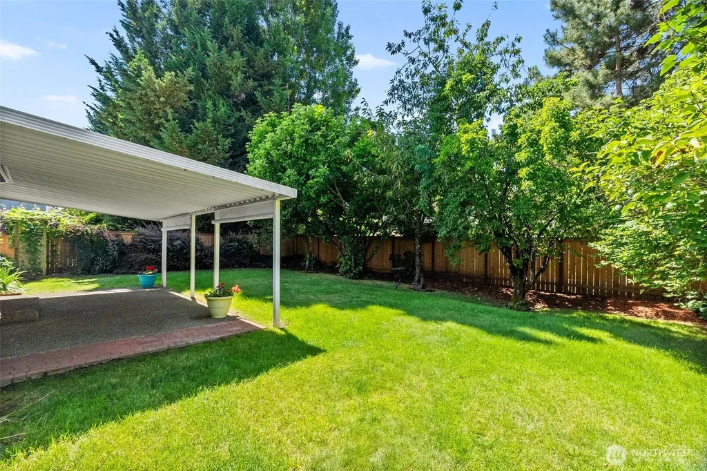 5447 Park Place Loop SE Lacey WA 98503