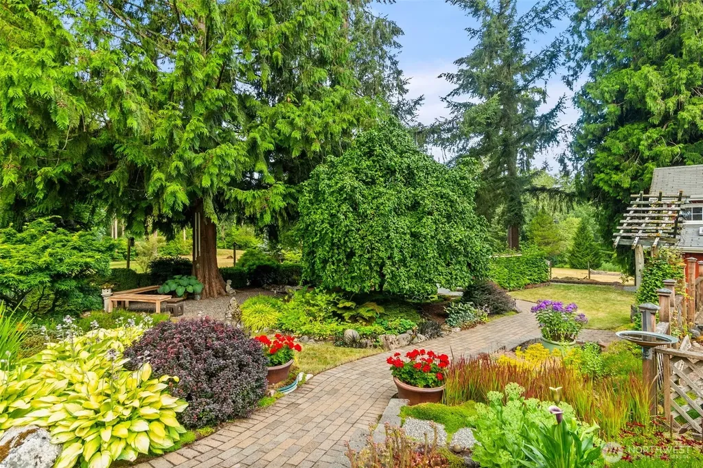 12911 Vail Road SE Yelm WA 98597