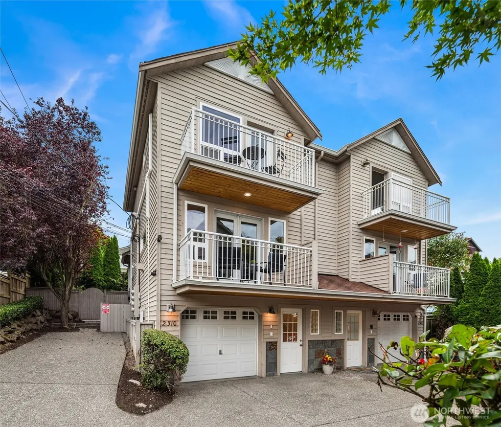 2310 W Dravus Street Seattle WA 98199