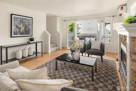 2310 W Dravus Street Seattle WA 98199