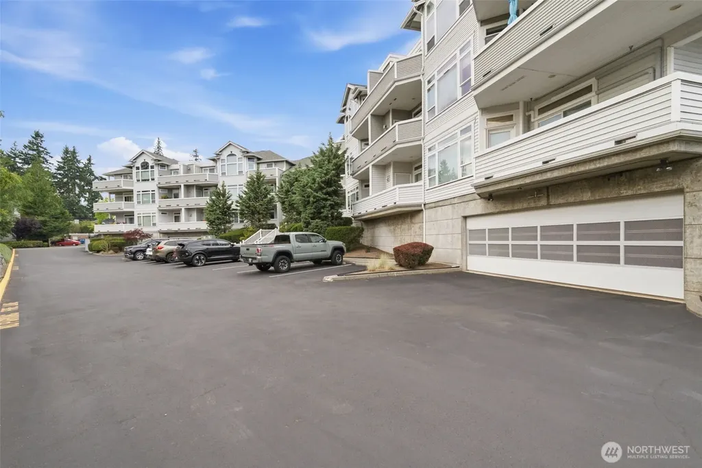 6918 208th Street SW Lynnwood WA 98036