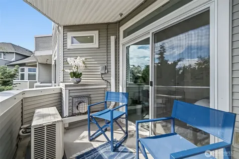 6918 208th Street SW Lynnwood WA 98036