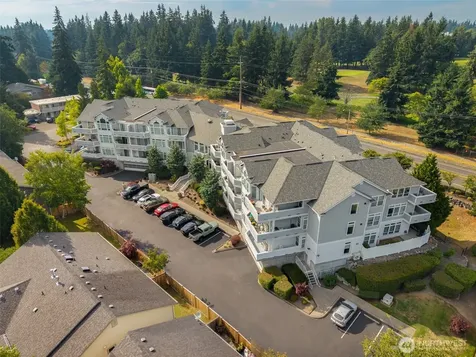 6918 208th Street SW Lynnwood WA 98036