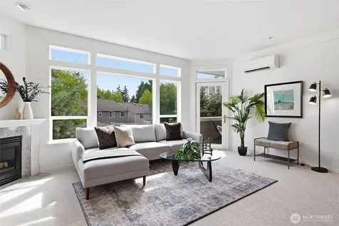 6918 208th Street SW Lynnwood WA 98036