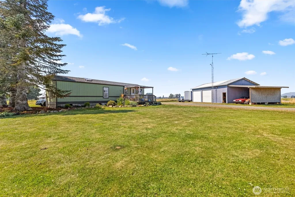 8902 Telegraph Road Sumas WA 98295