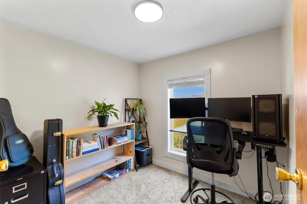 8902 Telegraph Road Sumas WA 98295