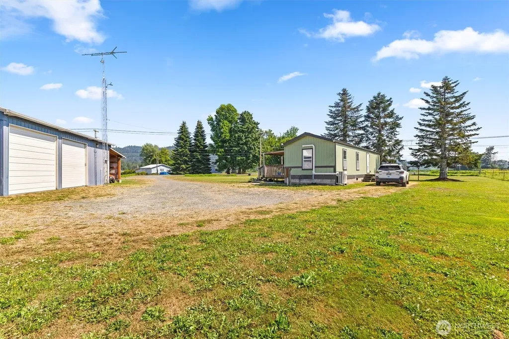 8902 Telegraph Road Sumas WA 98295