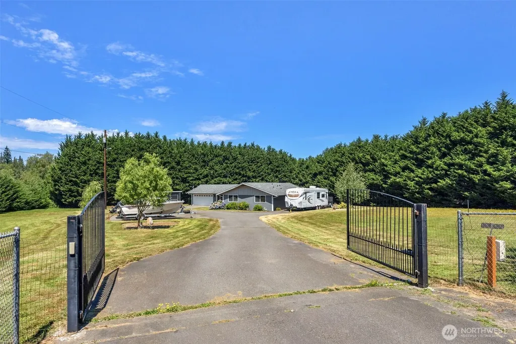 229 172nd Street NW Arlington WA 98223