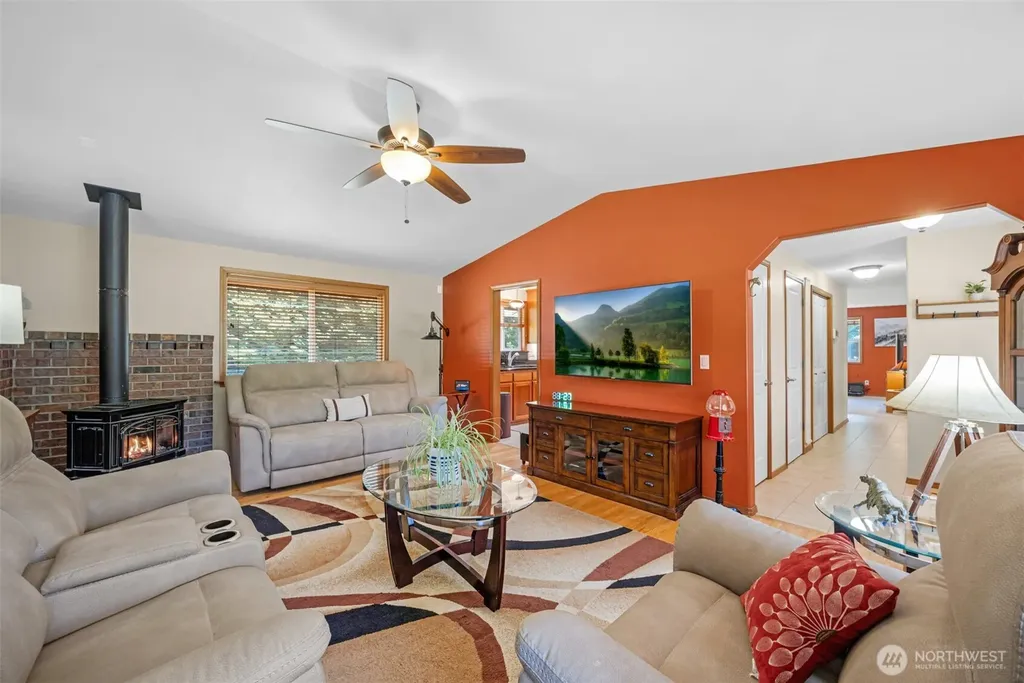 229 172nd Street NW Arlington WA 98223