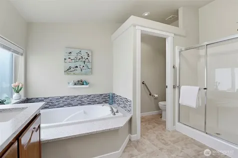 27505 218th Place SE Maple Valley WA 98038