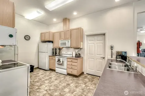 27505 218th Place SE Maple Valley WA 98038