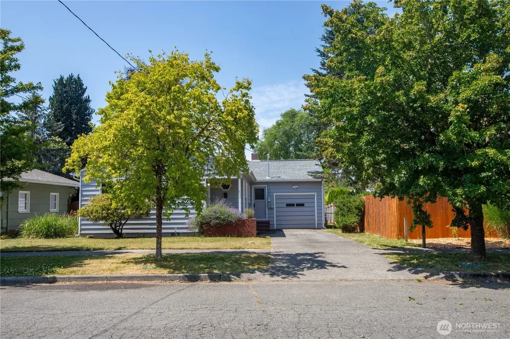 607 Turner Street NE Olympia WA 98506