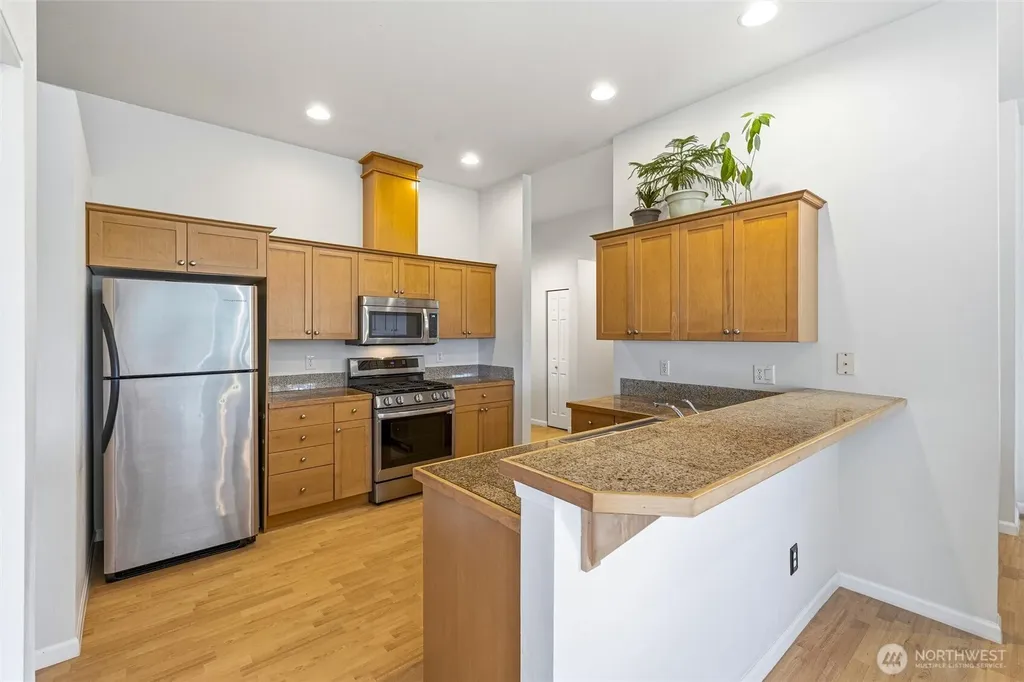7947 E Golf Course Drive Blaine WA 98230