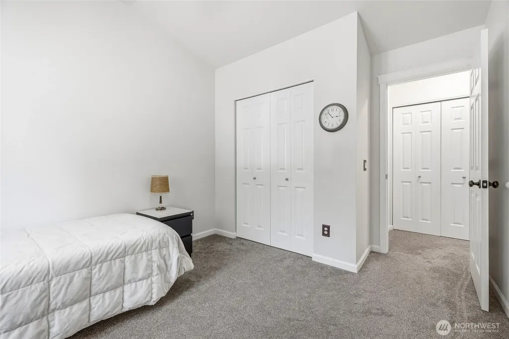 7947 E Golf Course Drive Blaine WA 98230