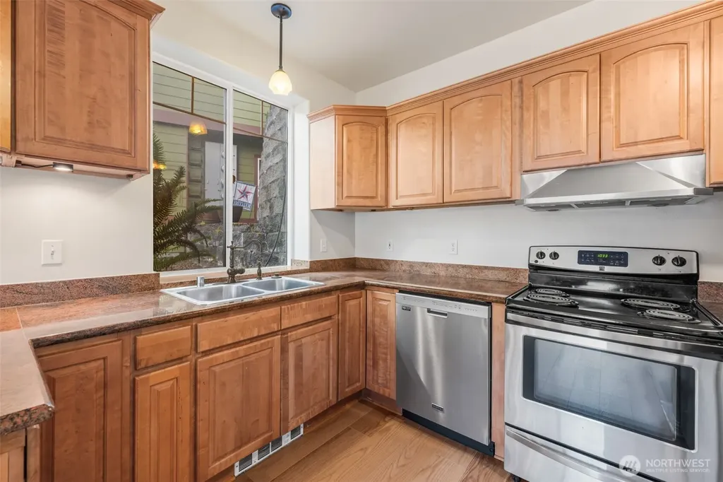 2606 Peach Court Port Angeles WA 98363