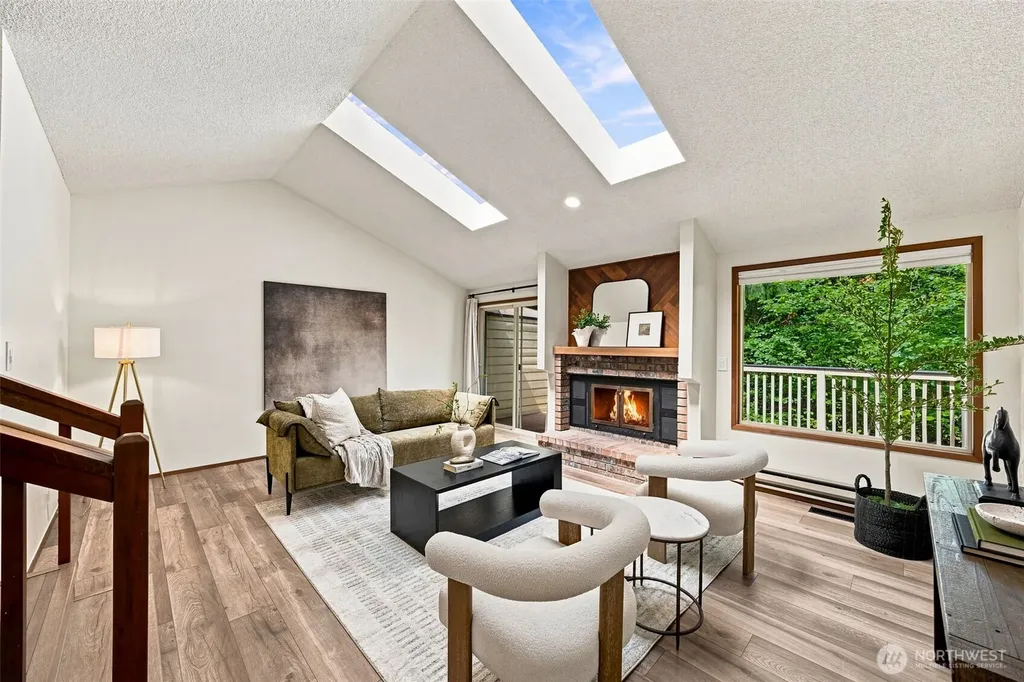 1314 Evergreen Park SW Olympia WA 98502