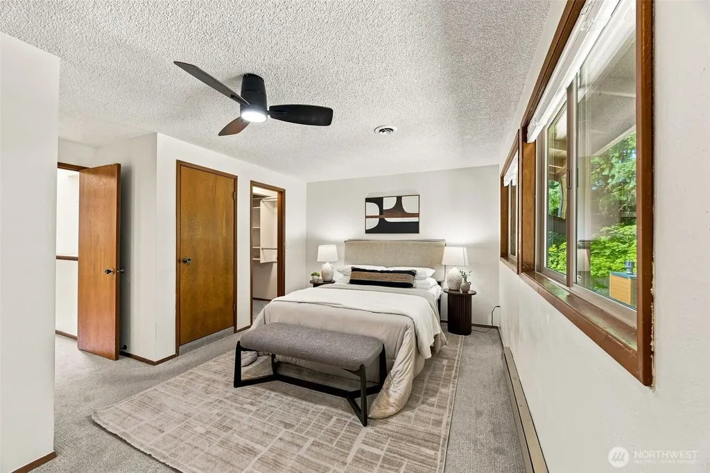 1314 Evergreen Park SW Olympia WA 98502