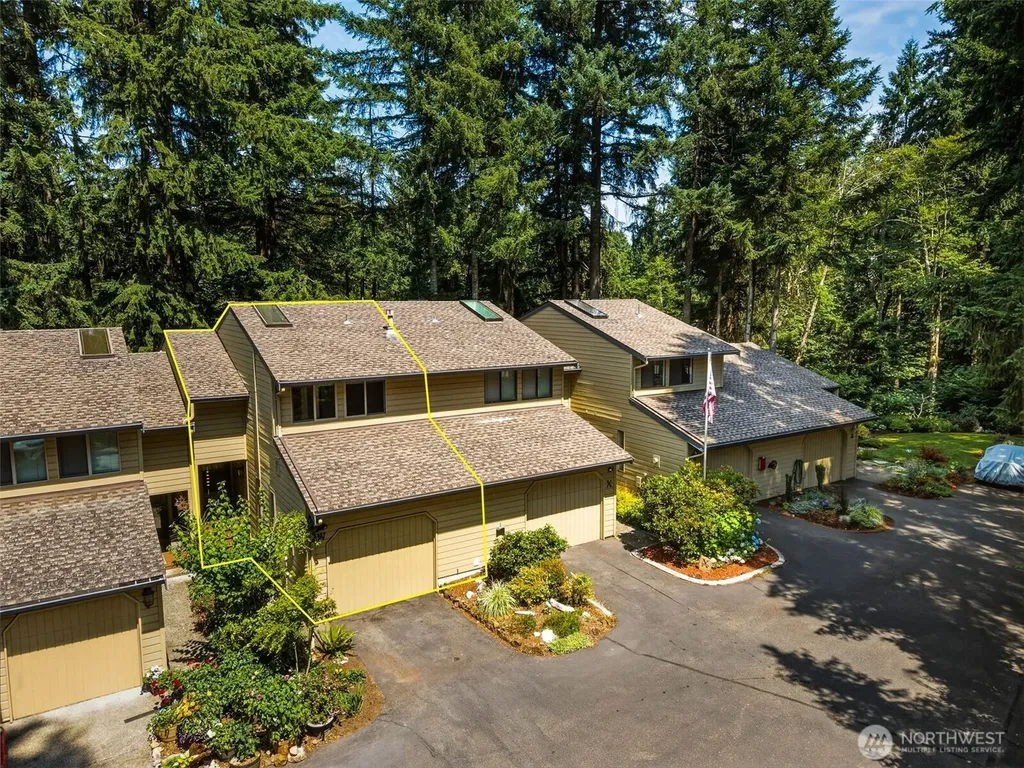 1314 Evergreen Park SW Olympia WA 98502