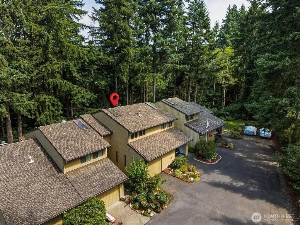 1314 Evergreen Park SW Olympia WA 98502