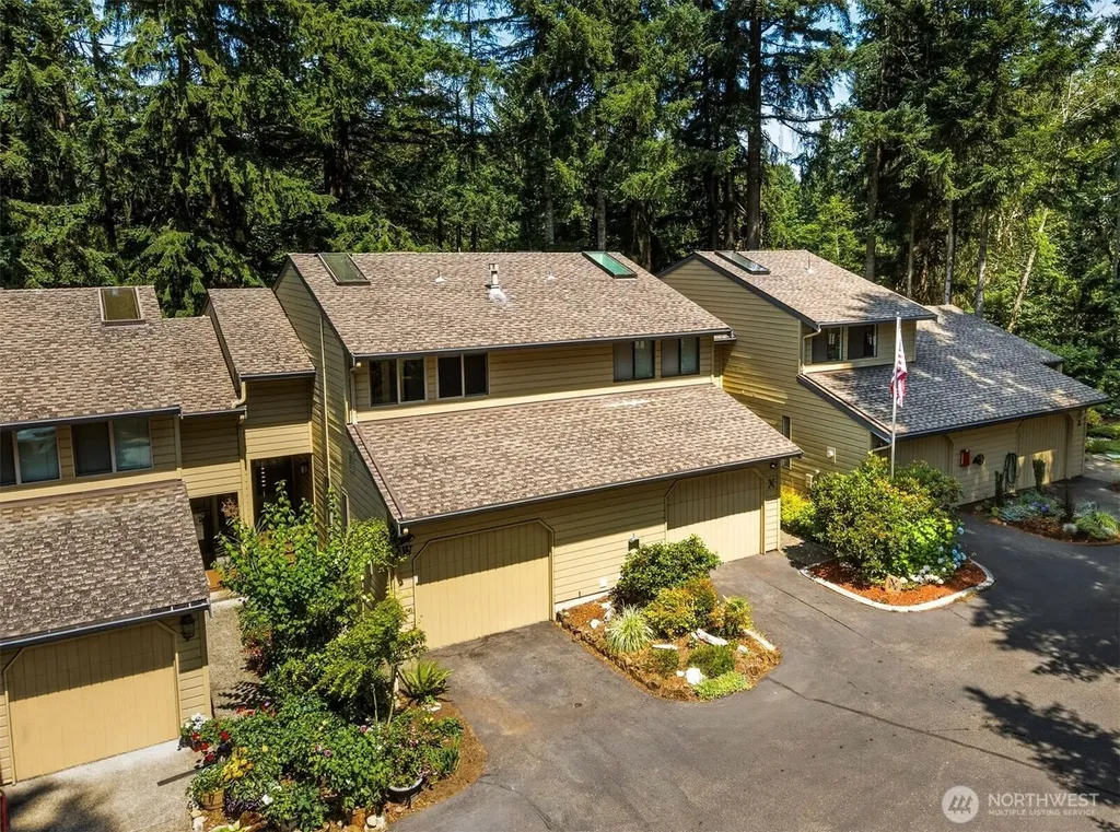 1314 Evergreen Park SW Olympia WA 98502