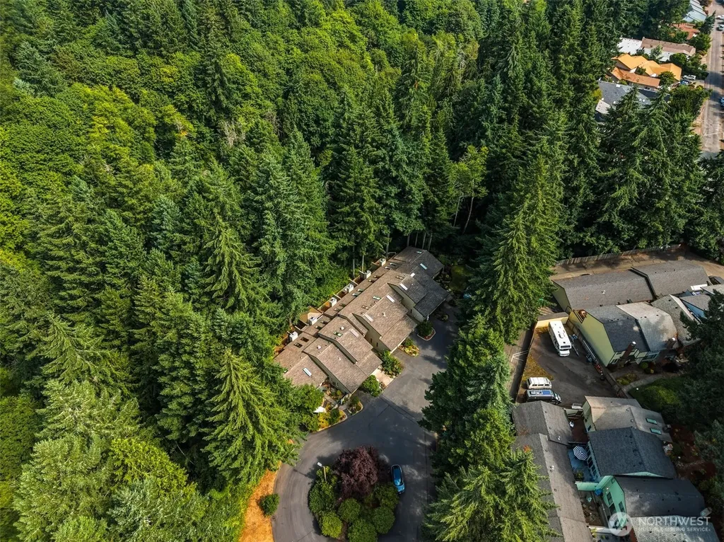 1314 Evergreen Park SW Olympia WA 98502