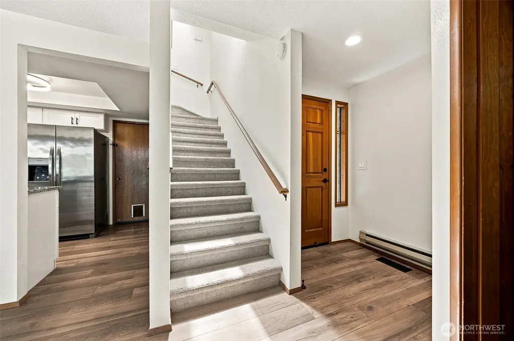 1314 Evergreen Park SW Olympia WA 98502