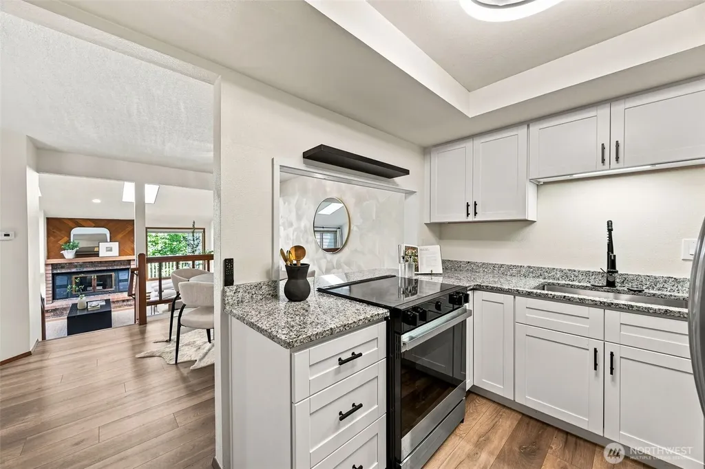 1314 Evergreen Park SW Olympia WA 98502